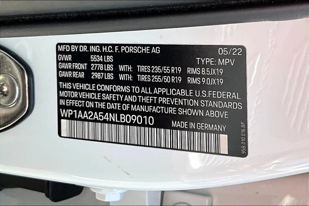 Used 2022 Porsche Macan AWD/4WD image 19