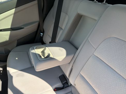 Used 2018 Hyundai Tucson Value w/ Cargo Package FWD image 33
