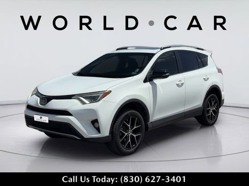 Used 2018 Toyota RAV4 SE w/ Power Extra Value Package FWD image 14