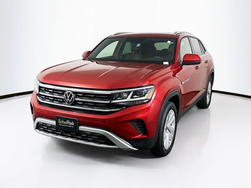 Used 2023 Volkswagen Atlas Cross Sport SE FWD image 3