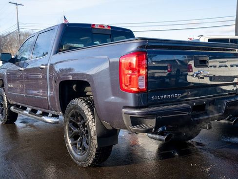 Used 2018 Chevrolet Silverado 1500 LTZ Z71 w/ Centennial Edition image 4