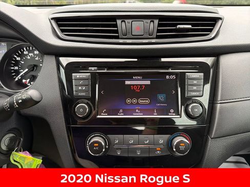 Used 2020 Nissan Rogue S image 15