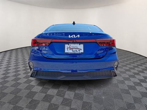 Certified 2024 Kia Forte LXS FWD image 5