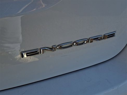 Certified 2018 Buick Encore Essence image 30