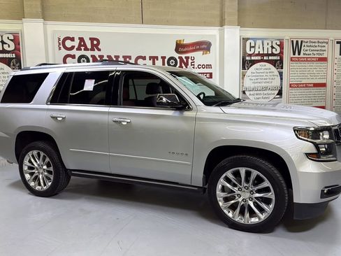 Used 2019 Chevrolet Tahoe Premier w/ Premier Plus Edition image 11