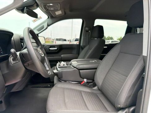 Used 2024 GMC Sierra 1500 Pro w/ Graphite Edition AWD/4WD image 17