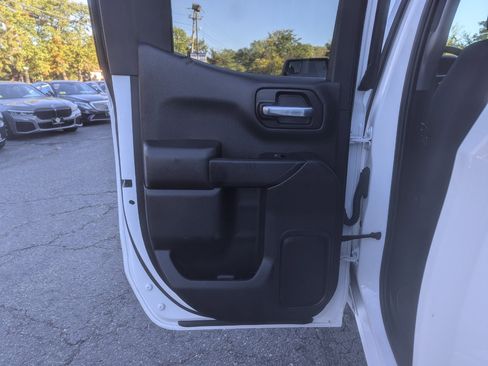 Used 2021 Chevrolet Silverado 1500 Custom image 35