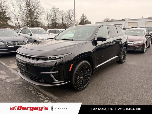 Used 2025 Jeep Wagoneer S Launch Edition image 1