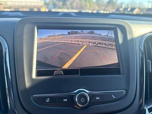 Certified 2023 Chevrolet Equinox RS image 20