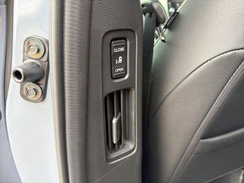 New 2026 Honda Odyssey Touring image 36