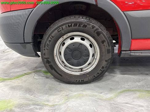 Used 2016 Ford Transit 150 XL image 31