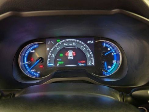 Used 2022 Toyota RAV4 SE AWD/4WD image 21