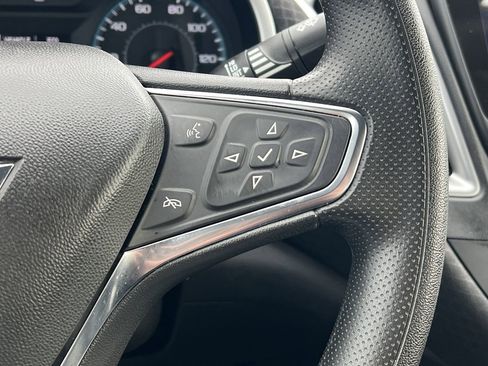 Used 2025 Chevrolet Malibu LT image 16