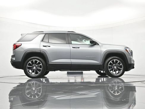 Certified 2026 GMC Terrain Elevation w/ Elevation Premium Package FWD image 40