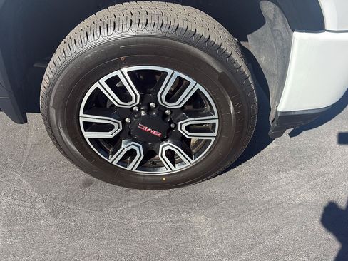 Used 2023 GMC Sierra 2500 AT4 w/ Gooseneck/5TH Wheel Package AWD/4WD image 27