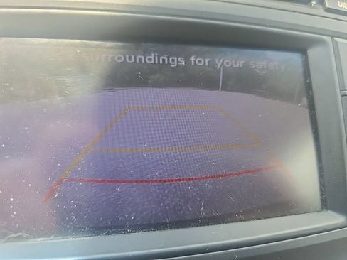 Used 2017 Hyundai Santa Fe Sport FWD image 19