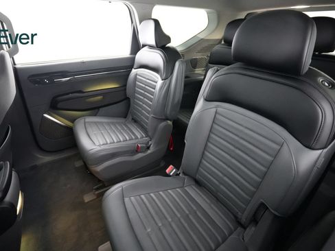 Used 2024 Kia EV9 Land AWD/4WD image 24