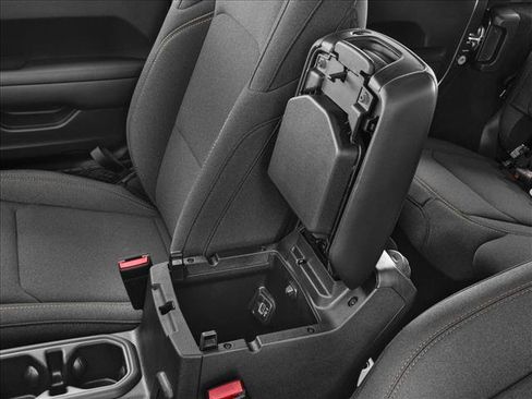 New 2026 Jeep Wrangler Sahara AWD/4WD image 10