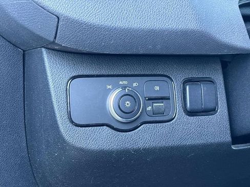 Used 2019 Mercedes-Benz Sprinter 144 image 9