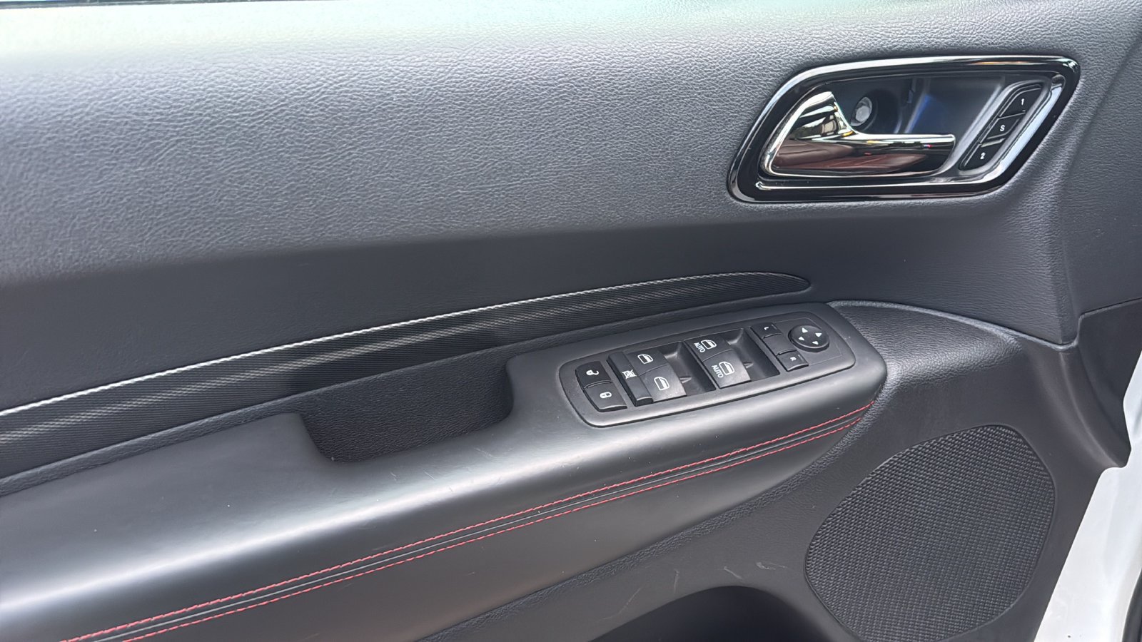 Used 2023 Dodge Durango GT RWD image 11