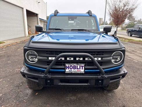 Certified 2022 Ford Bronco Black Diamond image 8