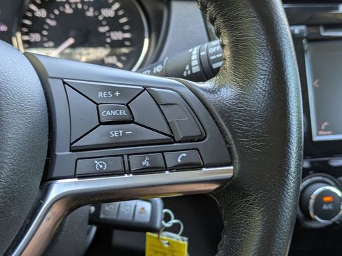 Used 2019 Nissan Rogue S w/ Special Edition Package FWD image 26