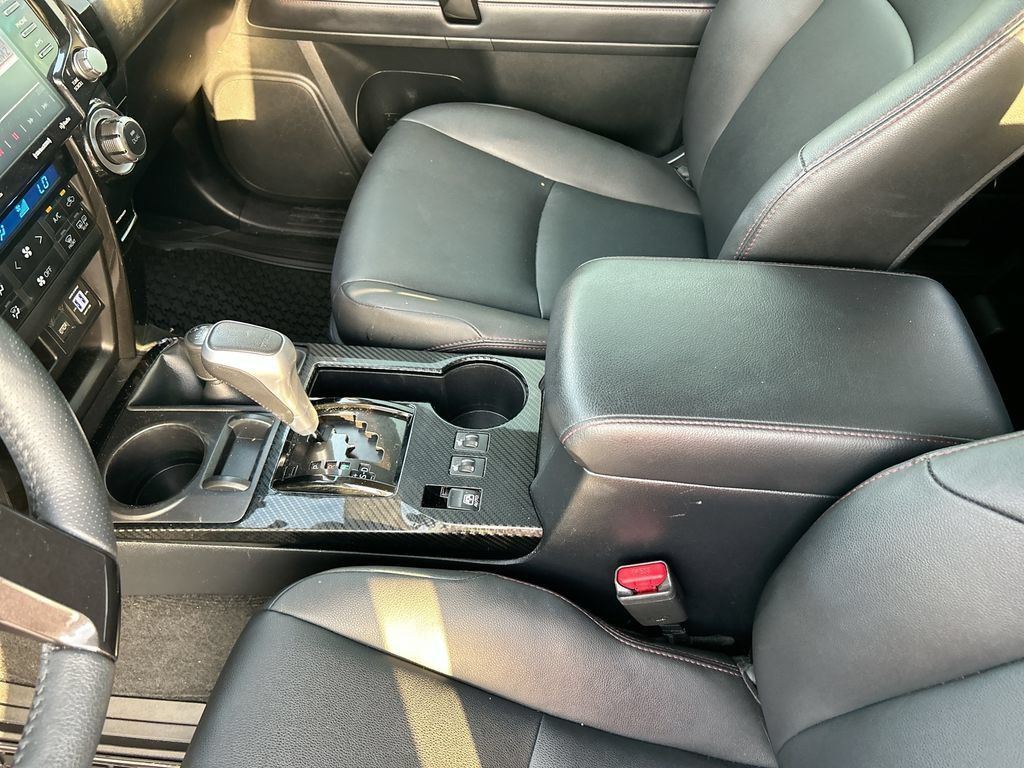 Used 2022 Toyota 4Runner TRD Pro AWD/4WD image 29