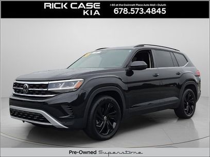 Used 2023 Volkswagen Atlas SE w/ Black Wheel Package