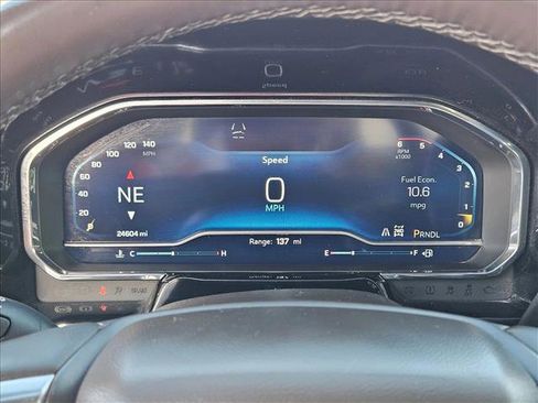 Used 2024 Chevrolet Silverado 2500 LTZ w/ LTZ Convenience Package image 10