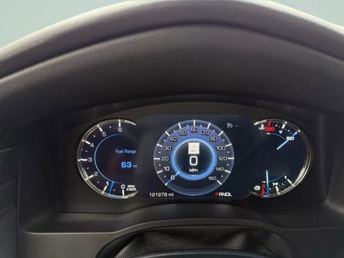 Used 2018 Cadillac Escalade Luxury image 29