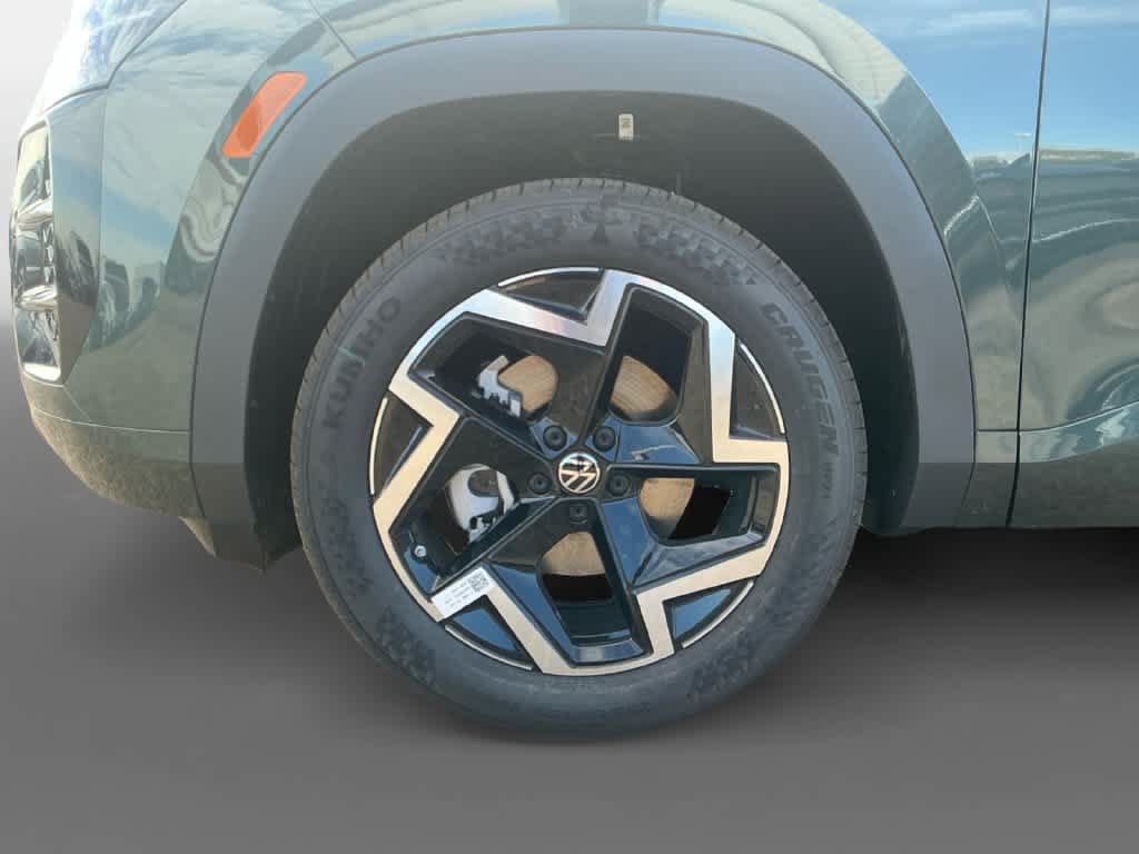 New 2027 Volkswagen Atlas SEL R-Line AWD/4WD image 14
