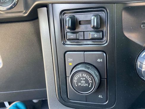 Used 2024 Ford F150 XLT w/ Equipment Group 302A MID image 27