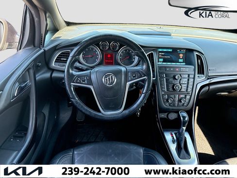 Used 2019 Buick Cascada Premium image 16