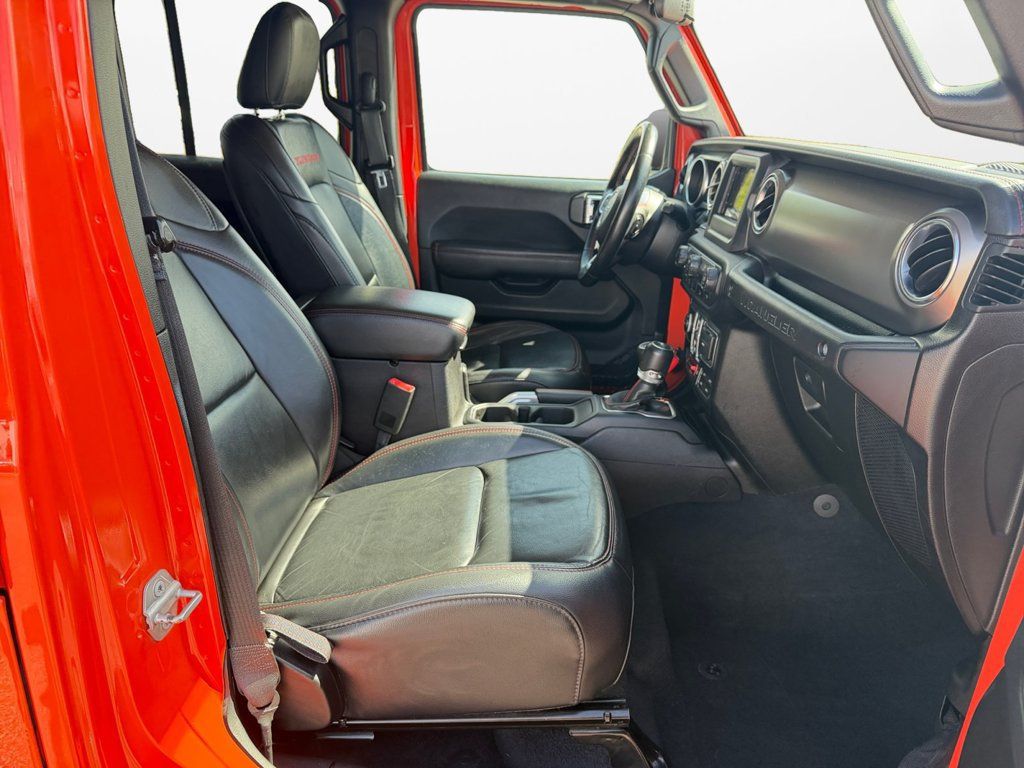 Used 2018 Jeep Wrangler Unlimited Rubicon AWD/4WD image 10