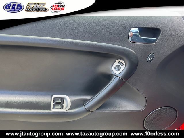 Used 2008 Pontiac Solstice Convertible w/ Preferred Package RWD image 12