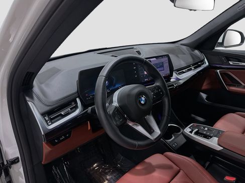Used 2026 BMW X1 xDrive28i w/ Convenience Package AWD/4WD image 9