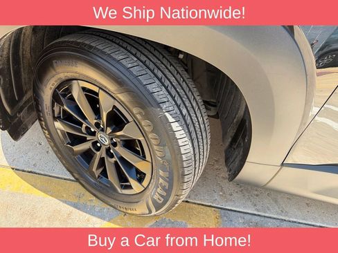 Used 2025 MAZDA CX-50 AWD 2.5 Hybrid w/ Premium Pkg image 37