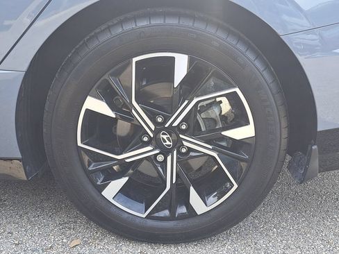 Used 2024 Hyundai Sonata SEL FWD image 11
