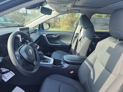 New 2025 Toyota RAV4 XLE w/ Convenience Package FWD image 13