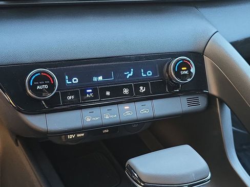 New 2026 Hyundai Elantra Sport image 21