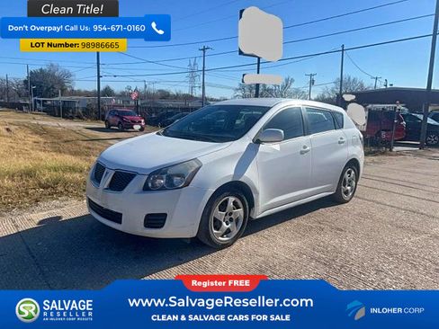 Used 2009 Pontiac Vibe w/ Preferred Package image 3