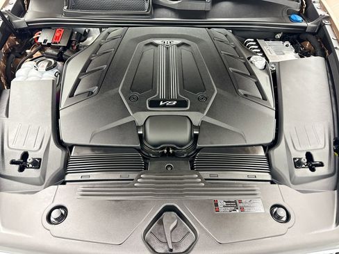 New 2026 Bentley Bentayga image 28