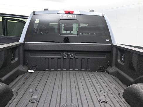 New 2026 Ford F350 Lariat w/ Black Appearance Package image 8