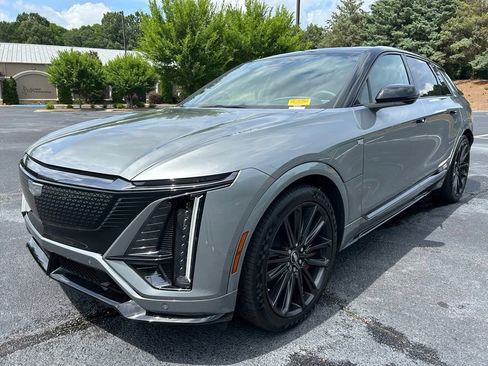 Used 2026 Cadillac Lyriq V w/ LPO, Floor Liner Package AWD/4WD image 65