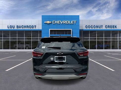 Used 2024 Chevrolet Blazer LT w/ Midnight/Sport Edition FWD image 7