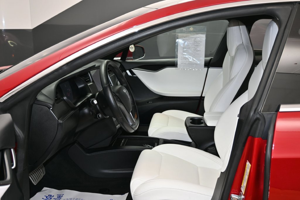 Used 2020 Tesla Model S Performance AWD/4WD image 11