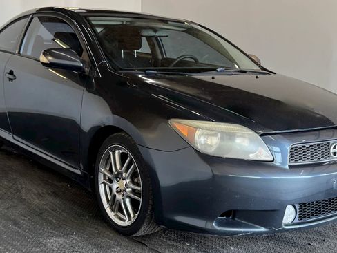 Used 2005 Scion tC image 2