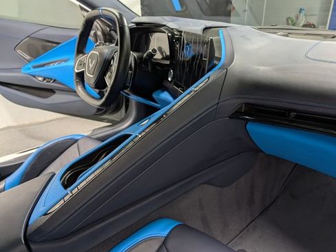 Used 2024 Chevrolet Corvette Stingray Premium Conv w/ Z51 Performance Package RWD image 25