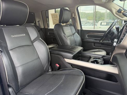 Used 2021 RAM 3500 Laramie AWD/4WD image 19