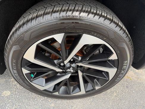 Used 2022 Mitsubishi Outlander SE AWD/4WD image 32
